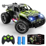 Mașină cu telecomandă DEERC 1:18 – RC Monster Truck cu lumini LED colorate, 2 baterii incluse, telecomandă 2.4GHz, mod automat, toate tipurile de teren – cadou perfect pentru copii
