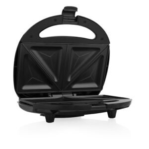 Sandwich Maker Tristar SA-3052KL, 750W, 2 sandwich-uri, plăci antiaderente, indicator luminos, mâner termoizolant, negru
